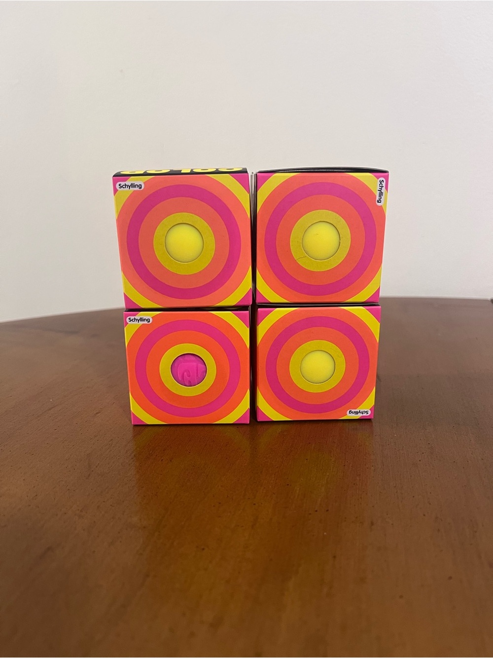 NEEDOH Color Change Stress Ball - LOT OF 4 - 3 Yellow 1 Pink